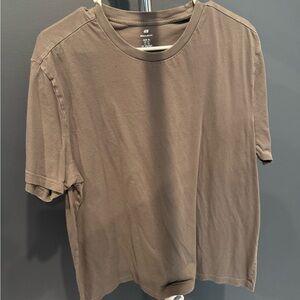 H&M Men's Short Sleeve Crew Neck T-Shirt in Taupe Brown